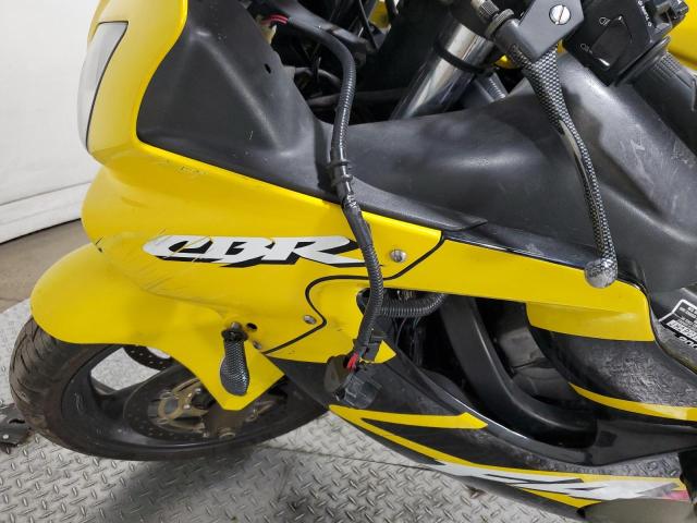 JH2PC35092M310148 - 2002 HONDA CBR600 F4 YELLOW photo 10