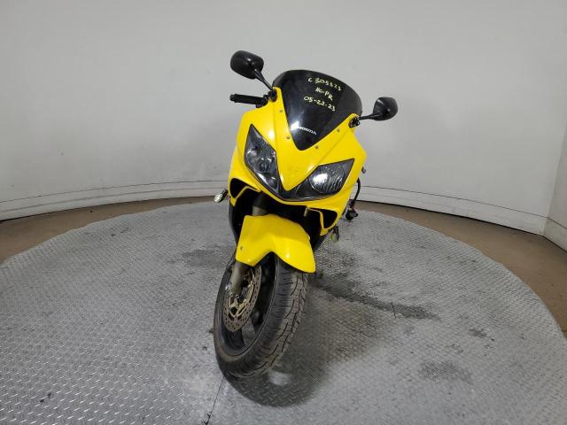 JH2PC35092M310148 - 2002 HONDA CBR600 F4 YELLOW photo 2