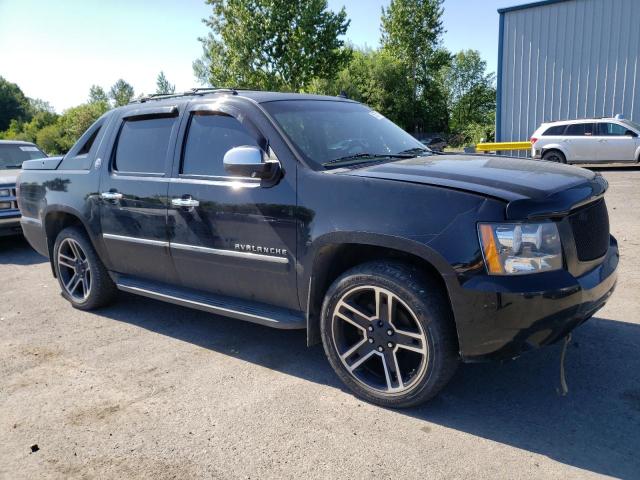 3GNTKGE7XDG343168 - 2013 CHEVROLET AVALANCHE LTZ BLACK photo 4