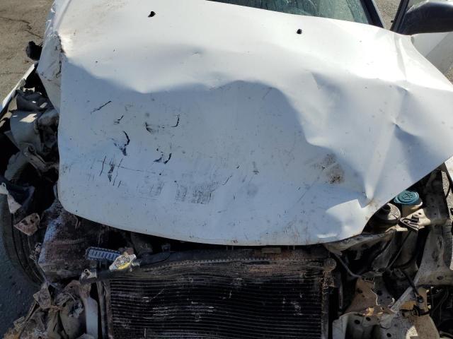 1HGEM22115L025606 - 2005 HONDA CIVIC DX VP WHITE photo 11