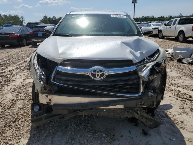 5TDKKRFHXGS135336 - 2016 TOYOTA HIGHLANDER XLE WHITE photo 5