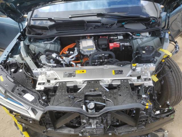 WB523CF03SCU37352 - 2025 BMW IX XDRIVE50 TEAL photo 12