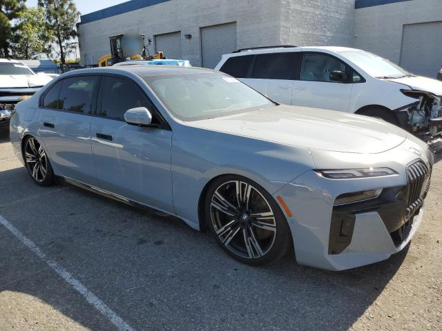 WBY43EJ0XRCR17381 - 2024 BMW I7 EDRIVE50 GRAY photo 4