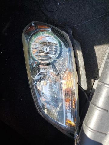 1G1ZD5E0XCF350411 - 2012 CHEVROLET MALIBU 2LT WHITE photo 12