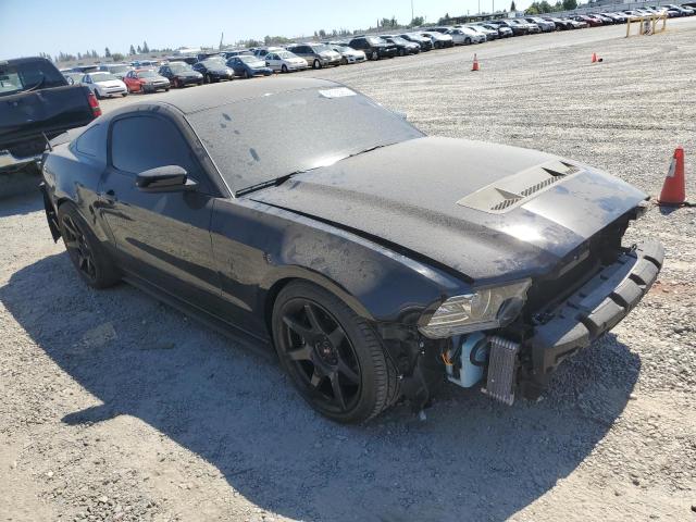 1ZVBP8JZ9D5267370 - 2013 FORD MUSTANG SHELBY GT500 BLACK photo 4