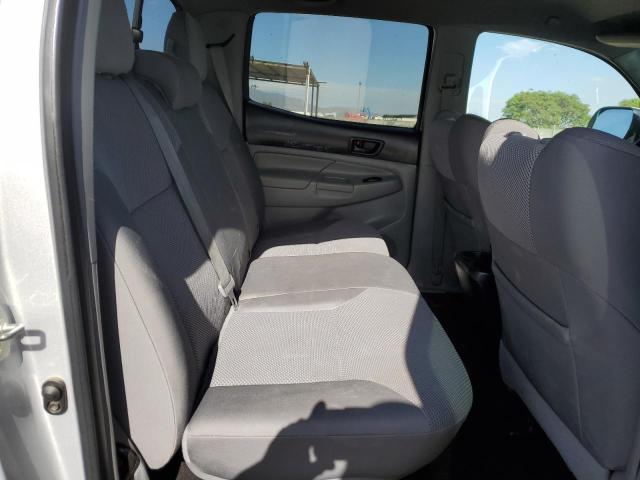 3TMJU4GN1CM127231 - 2012 TOYOTA TACOMA DOUBLE CAB PRERUNNER SILVER photo 10