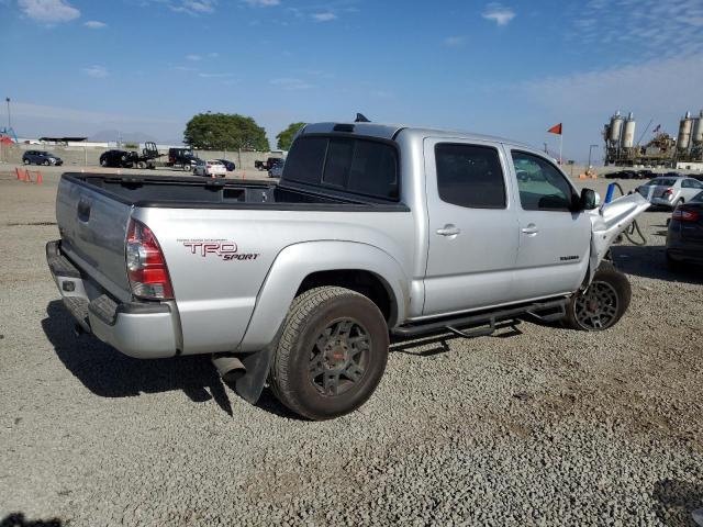 3TMJU4GN1CM127231 - 2012 TOYOTA TACOMA DOUBLE CAB PRERUNNER SILVER photo 3