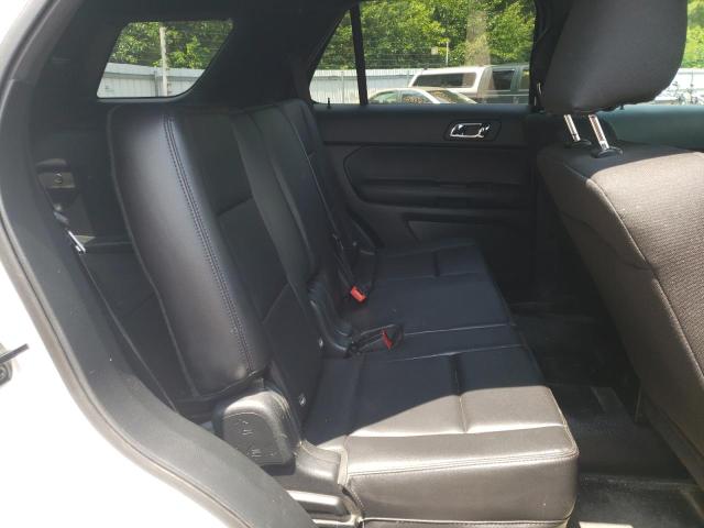 1FM5K8AR9JGA32199 - 2018 FORD EXPLORER POLICE INTERCEPTOR WHITE photo 11