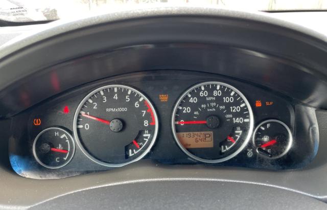 5N1AR18U15C786108 - 2005 NISSAN PATHFINDER LE 绿色 照片 8