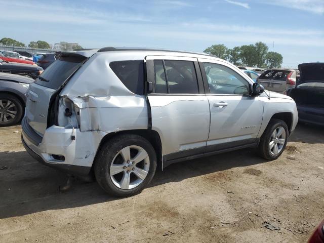 1J4NF1FB3BD278304 - 2011 JEEP COMPASS SPORT SILVER photo 3