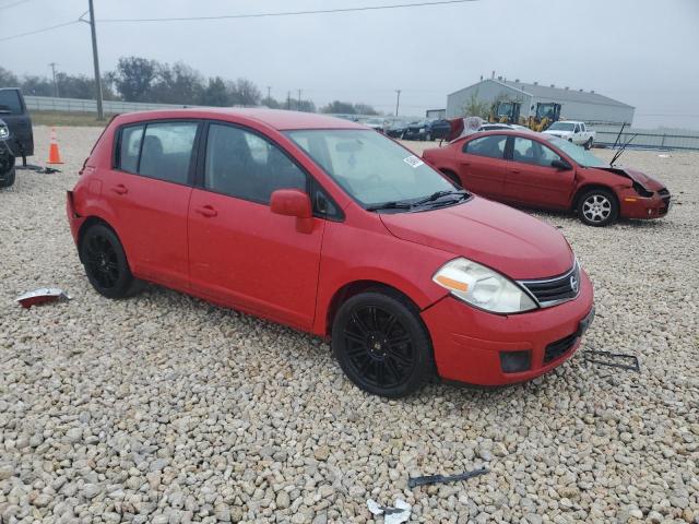 3N1BC1CP3CK245258 - 2012 NISSAN VERSA S 红色 照片 4