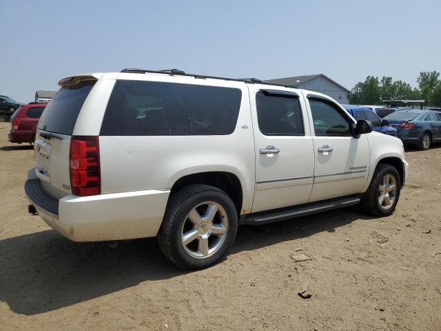 1GNSKKE32BR118753 - 2011 CHEVROLET SUBURBAN K1500 LTZ CREAM photo 3