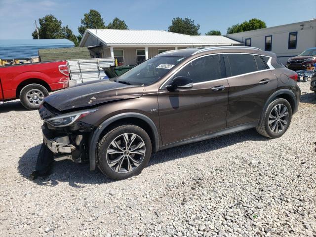 SJKCH5CR0HA037436 - 2017 INFINITI QX30 BASE Braun Foto 1