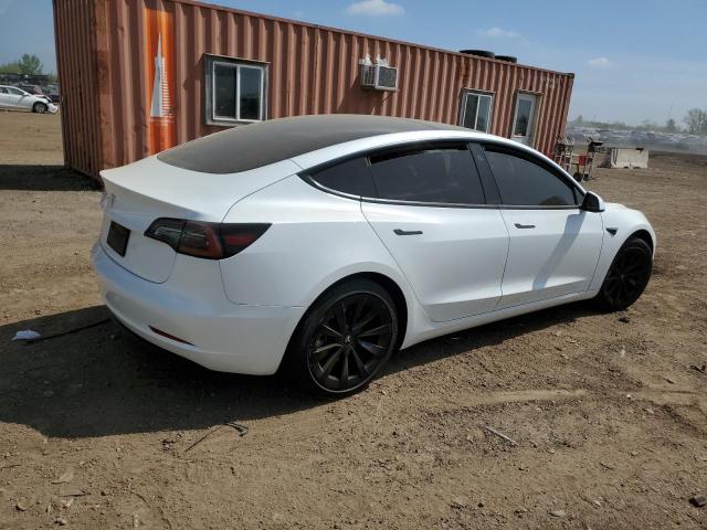 5YJ3E1EA6PF450298 - 2023 TESLA MODEL 3 WHITE photo 3