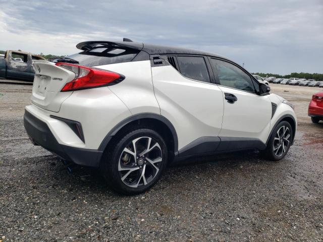 NMTKHMBX5KR073396 - 2019 TOYOTA C-HR XLE WHITE photo 3