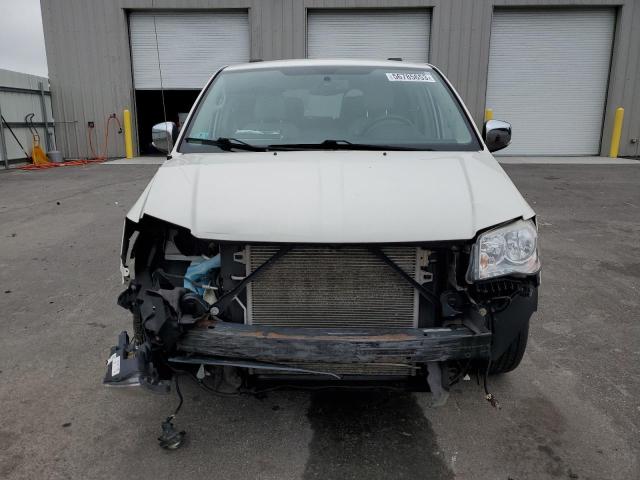 2C4RC1CG7DR510645 - 2013 CHRYSLER TOWN & COU TOURING L WHITE photo 5