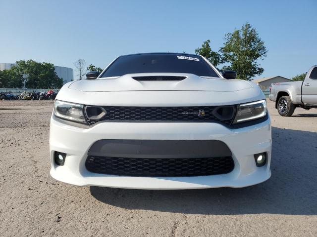 2C3CDXGJ3LH241015 - 2020 DODGE CHARGER SCAT PACK WHITE photo 5