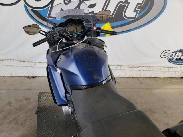 JYARP29E8JA000588 - 2018 YAMAHA FJR1300 A BLUE photo 5