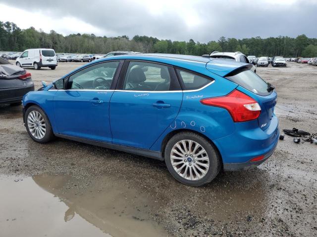 1FAHP3N22CL311691 - 2012 FORD FOCUS TITANIUM BLUE photo 2