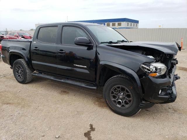 3TMCZ5ANXJM168477 - 2018 TOYOTA TACOMA DOUBLE CAB BLACK photo 4