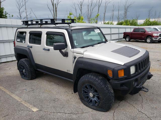 5GTEN13E488140112 - 2008 HUMMER H3 TAN photo 4