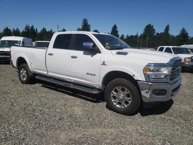 3C6UR5KL3KG554103 - 2019 RAM 2500 LARAMIE WHITE photo 4