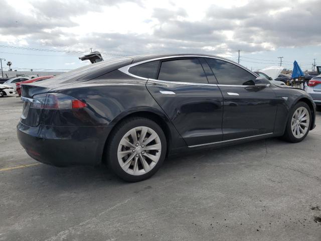 5YJSA1E10GF156998 - 2016 TESLA MODEL S BLACK photo 3