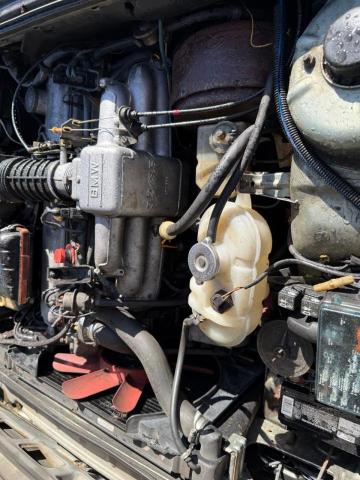 WBAEB4602C7510292 - 1982 BMW 633 CSI AUTOMATIC SILVER photo 7