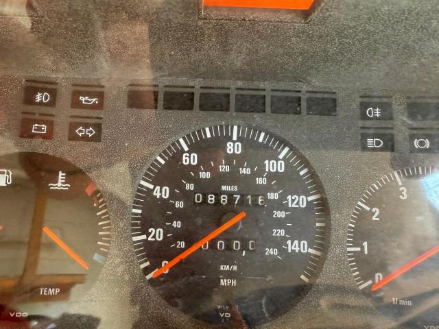 WBAEB4602C7510292 - 1982 BMW 633 CSI AUTOMATIC SILVER photo 8