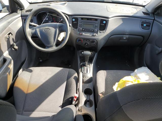 KNADE123866152563 - 2006 KIA RIO WHITE photo 8