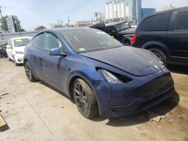 7SAYGDEE0NF308078 - 2022 TESLA MODEL Y BLUE photo 4