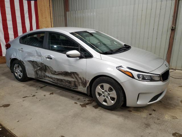 3KPFK4A76HE105023 - 2017 KIA FORTE LX SILVER photo 4