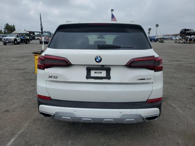 5UXCR4C0XL9C25260 - 2020 BMW X5 SDRIVE 40I WHITE photo 6