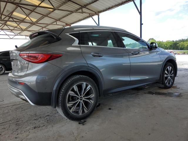 SJKCH5CR6HA020382 - 2017 INFINITI QX30 BASE 灰色 照片 3
