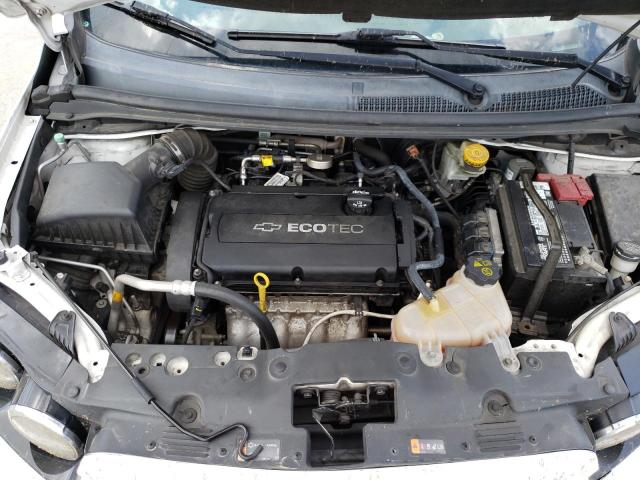 1G1JA6SH1F4185323 - 2015 CHEVROLET SONIC LS WHITE photo 11