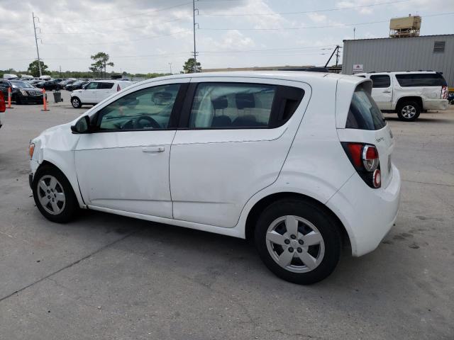 1G1JA6SH1F4185323 - 2015 CHEVROLET SONIC LS WHITE photo 2