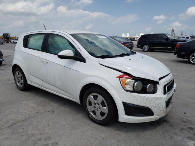 1G1JA6SH1F4185323 - 2015 CHEVROLET SONIC LS WHITE photo 4