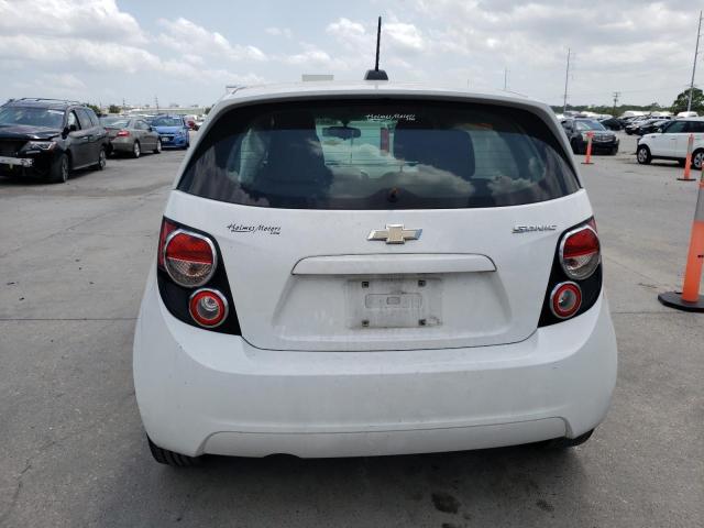 1G1JA6SH1F4185323 - 2015 CHEVROLET SONIC LS WHITE photo 6
