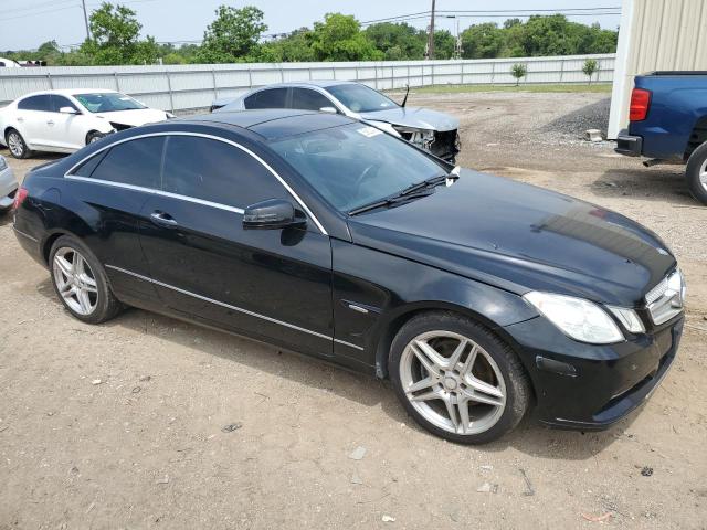 WDDKJ5KB0DF190103 - 2013 MERCEDES-BENZ E 350 BLACK photo 4