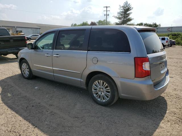 2C4RC1GG2DR633828 - 2013 CHRYSLER TOWN & COU LIMITED SILVER photo 2