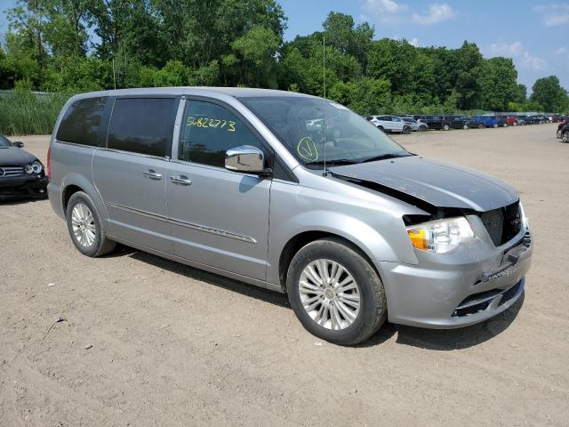 2C4RC1GG2DR633828 - 2013 CHRYSLER TOWN & COU LIMITED SILVER photo 4