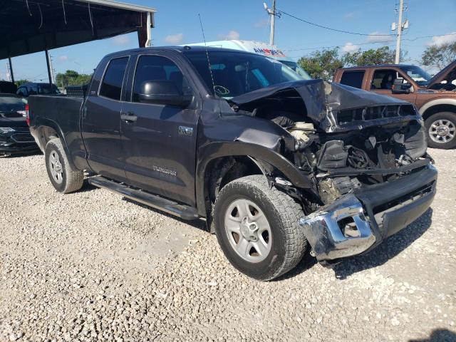 5TFRY5F14EX167389 - 2014 TOYOTA TUNDRA DOUBLE CAB SR/SR5 GRAY photo 4