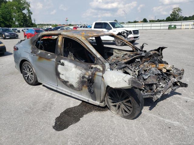 4T1T11AKXRU867228 - 2024 TOYOTA CAMRY SE NIGHT SHADE SILVER photo 4