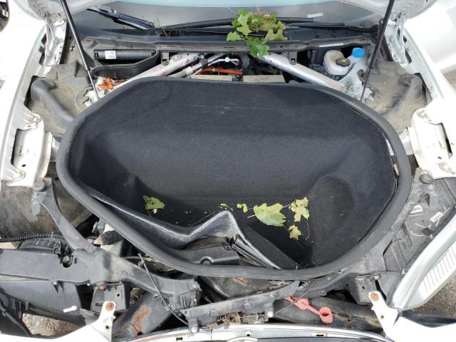 5YJSA1E40FF102402 - 2015 TESLA MODEL S WHITE photo 11