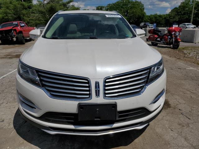 5LMCJ3C94JUL03937 - 2018 LINCOLN MKC RESERVE WHITE photo 5