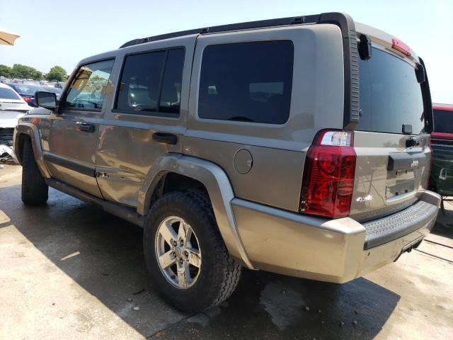 1J8HG48KX6C128130 - 2006 JEEP COMMANDER GOLD photo 2