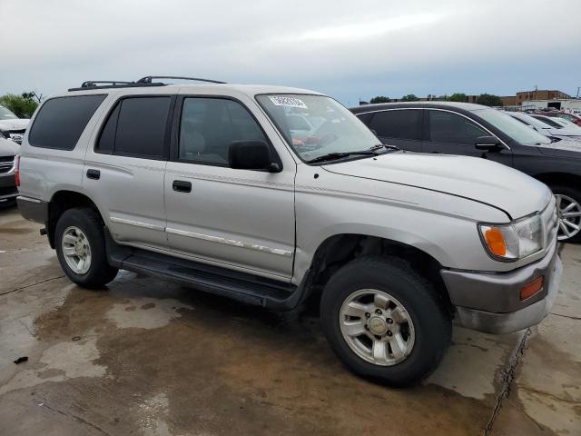 JT3GM84R0W0024032 - 1998 TOYOTA 4RUNNER SILVER photo 4