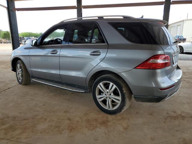4JGDA5HB2DA246819 - 2013 MERCEDES-BENZ ML 350 4MATIC GRAY photo 2