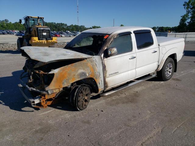 5TFJU4GN7BX007281 - 2011 TOYOTA TACOMA DOUBLE CAB PRERUNNER WHITE photo 1