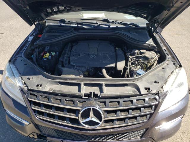 4JGDA5HB4CA016777 - 2012 MERCEDES-BENZ ML 350 4MATIC BLUE photo 12